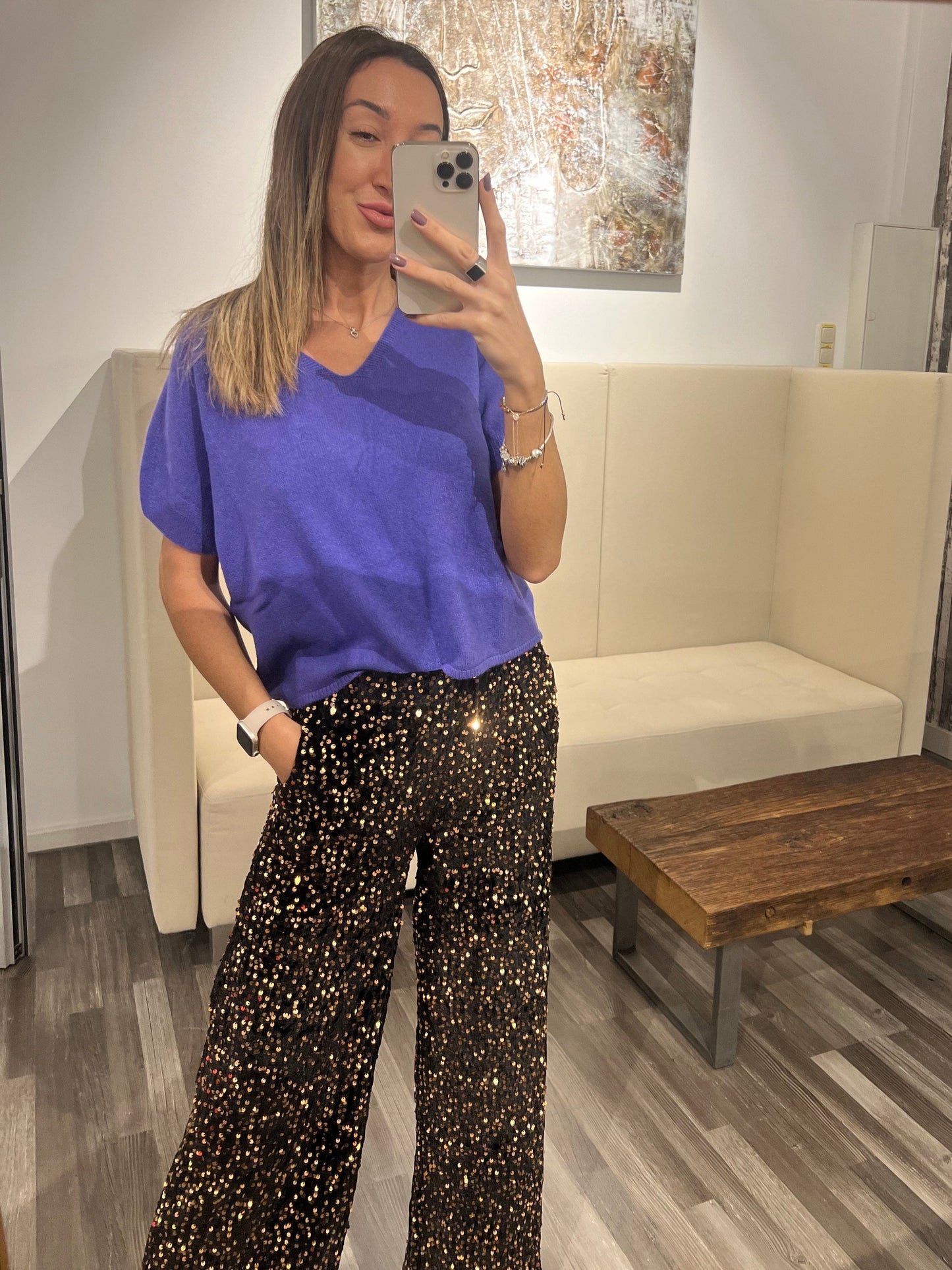 Pullunder Vaufgeschlossen – Feinstrick mit V-Ausschnitt | Made in Italy