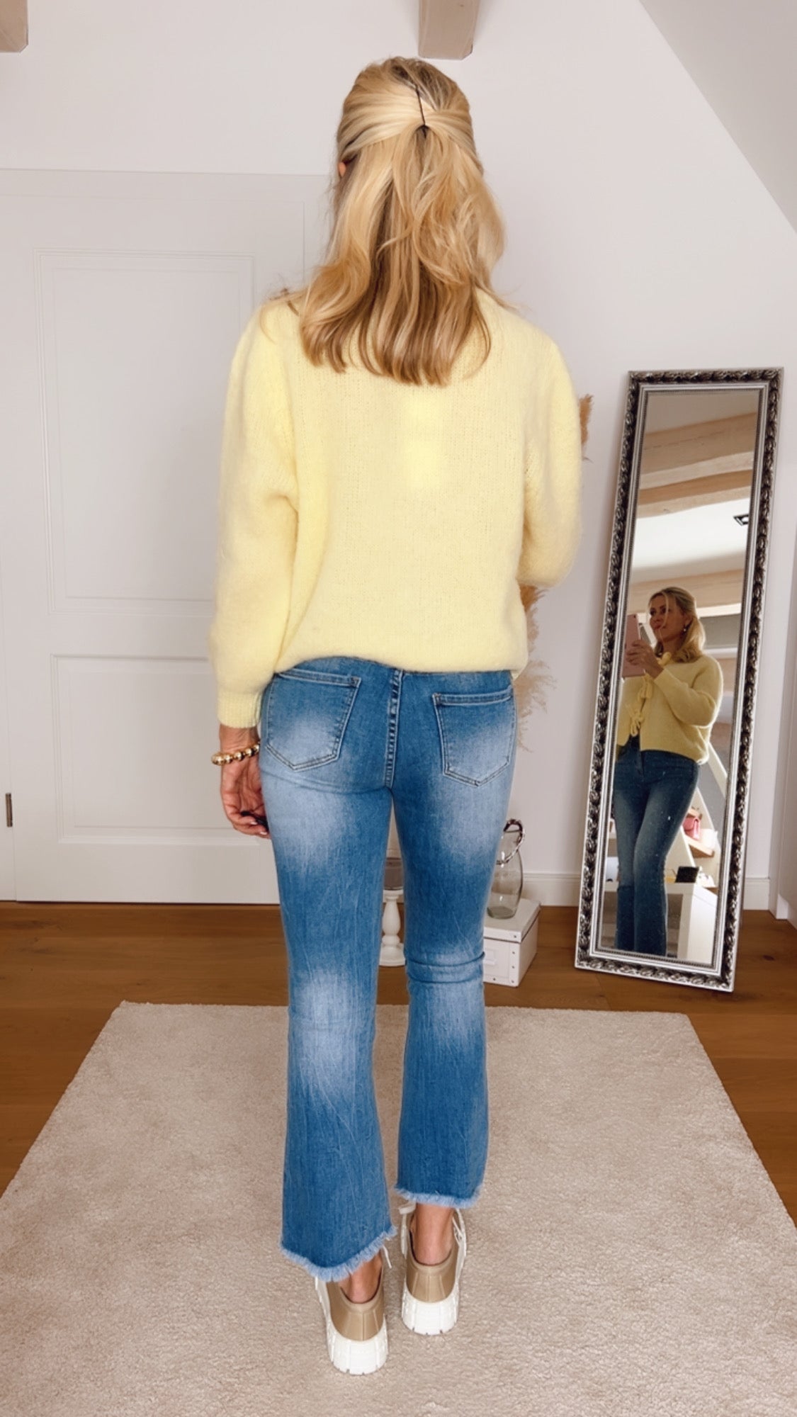 Jeans Vellis – Cropped Denim mit femininer Silhouette