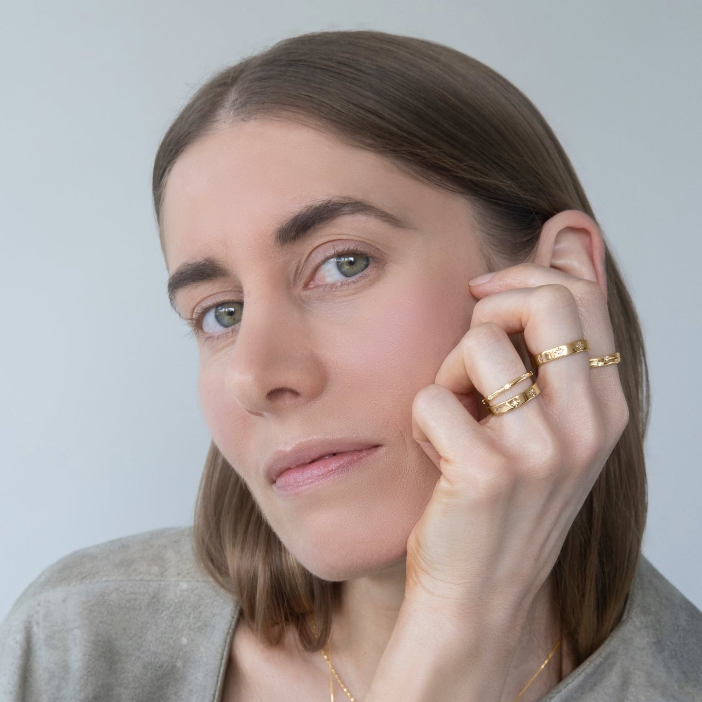 Ring Ellis – 18K Gold Vermeil mit Zirkonia Stern-Details