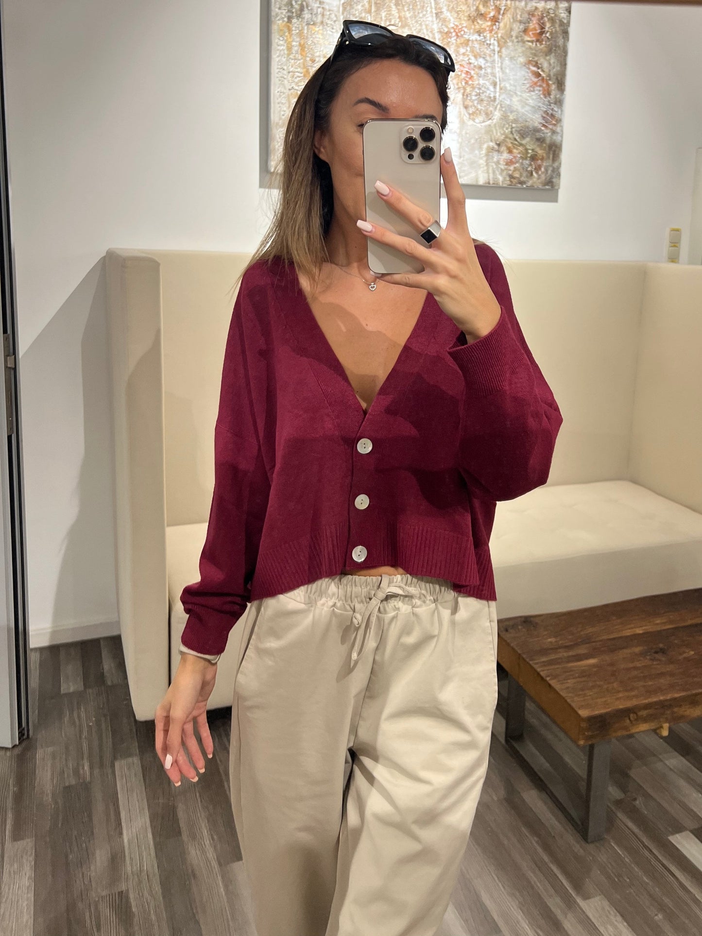 Feinstrickjacke V. Joy – Modern Chic Cardigan