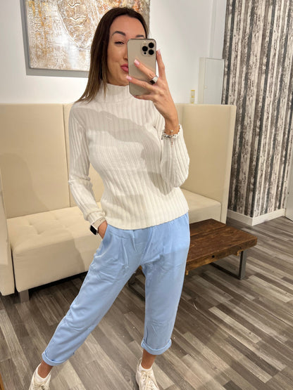 Hose Vmelek – Moderne Komforthose mit italienischer Eleganz