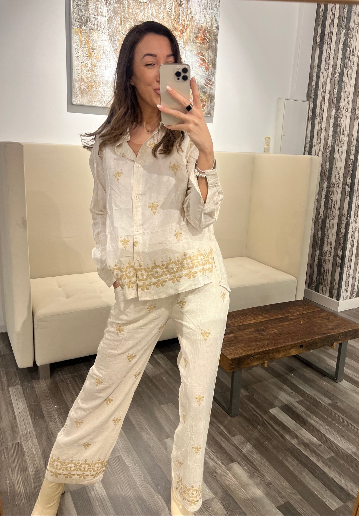 Vbelgien – Leichte Sommerhose mit edlem Ethno-Detail