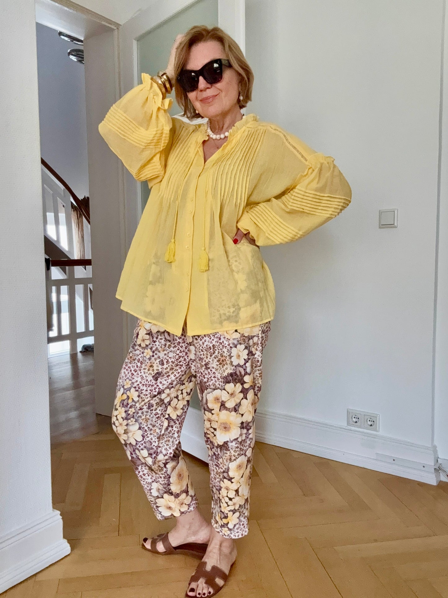 Hose Vhannover – Florale Statement-Hose mit italienischem Flair