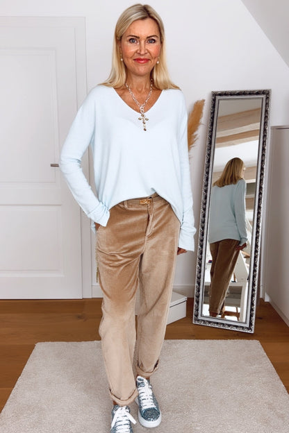 Pullover Variadne – Feinstrick mit V-Ausschnitt | Made in Italy