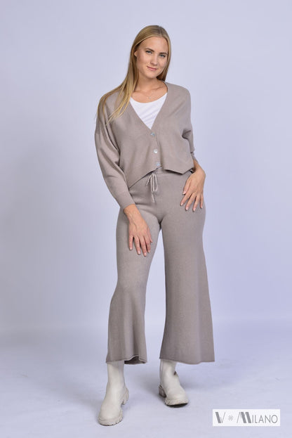 Feinstrickjacke V. Joy – Modern Chic Cardigan