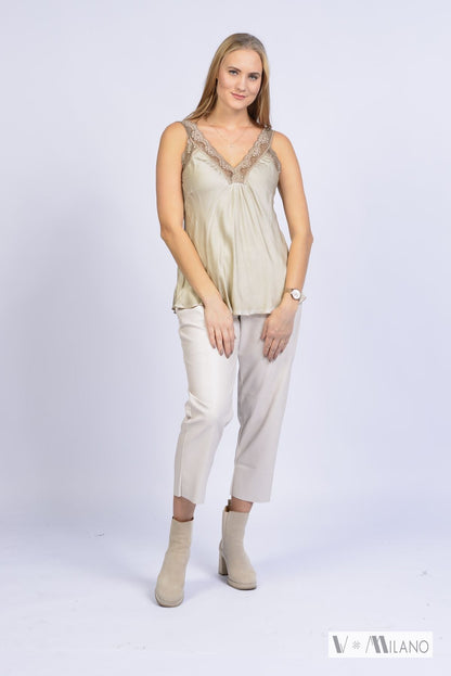 Top Vnicole – Zartes Spitzentop aus 100% Viskose