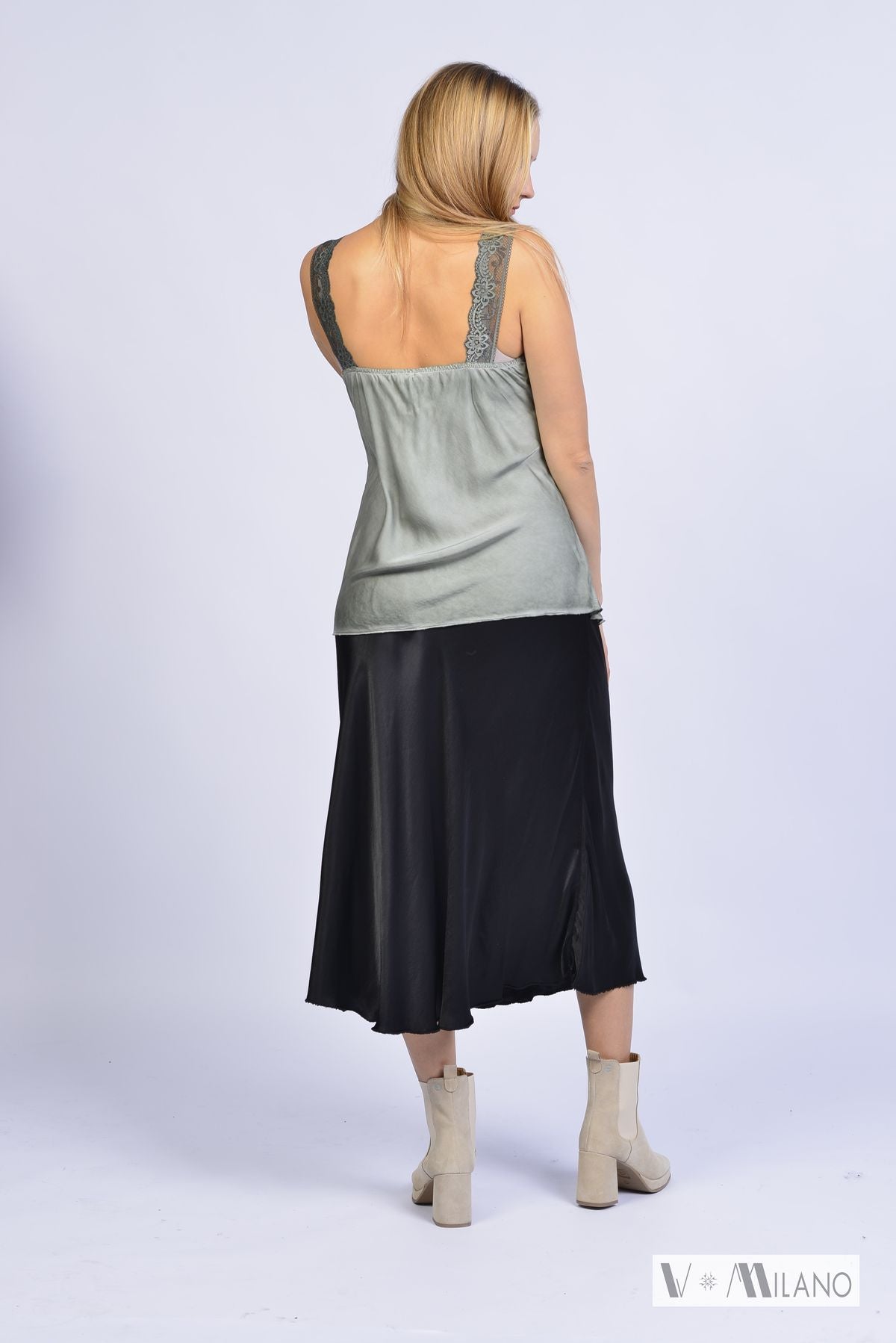 Top Vnicole – Zartes Spitzentop aus 100% Viskose