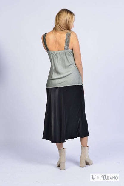 Top Vnicole – Zartes Spitzentop aus 100% Viskose
