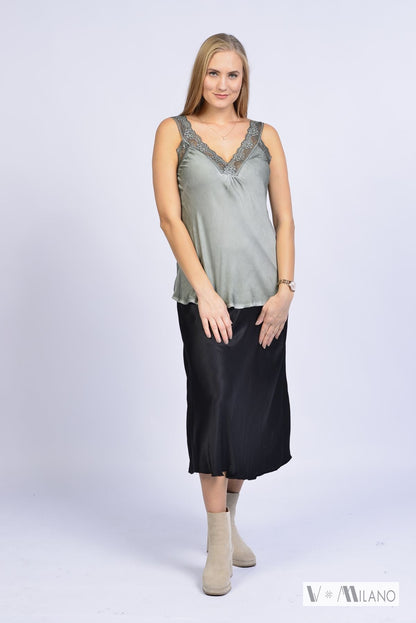 Top Vnicole – Zartes Spitzentop aus 100% Viskose