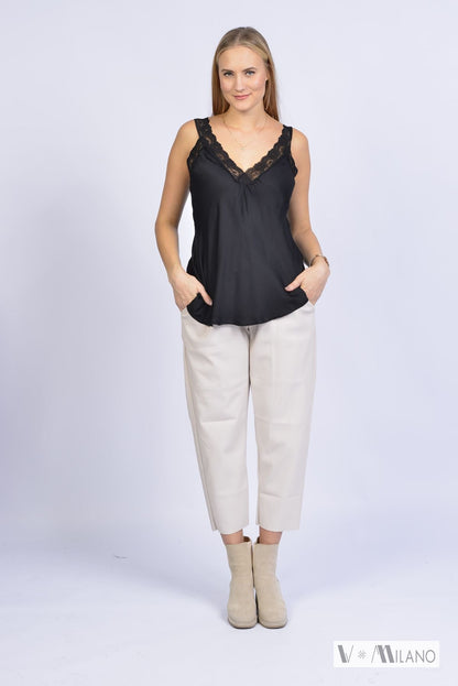 Top Vnicole – Zartes Spitzentop aus 100% Viskose