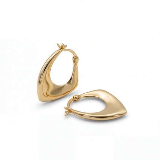 Creole Aurea – Organisch geschwungene Creolen aus 925 Sterling Silber