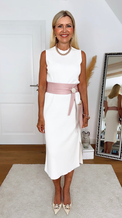 Kleid Vlódz – Elegantes Midi-Strickkleid mit seitlichem Schlitz