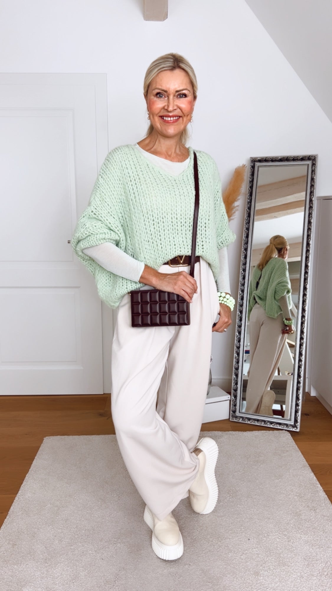 Tasche Vcraty – Strukturierte Mini Bag mit 3D-Steppung