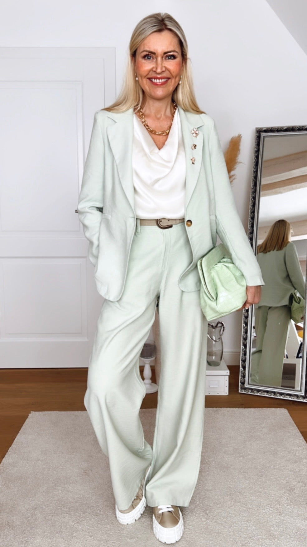 Hose Vsamoa – Fließende Wide-Leg Hose aus Viskose mit italienischem Flair