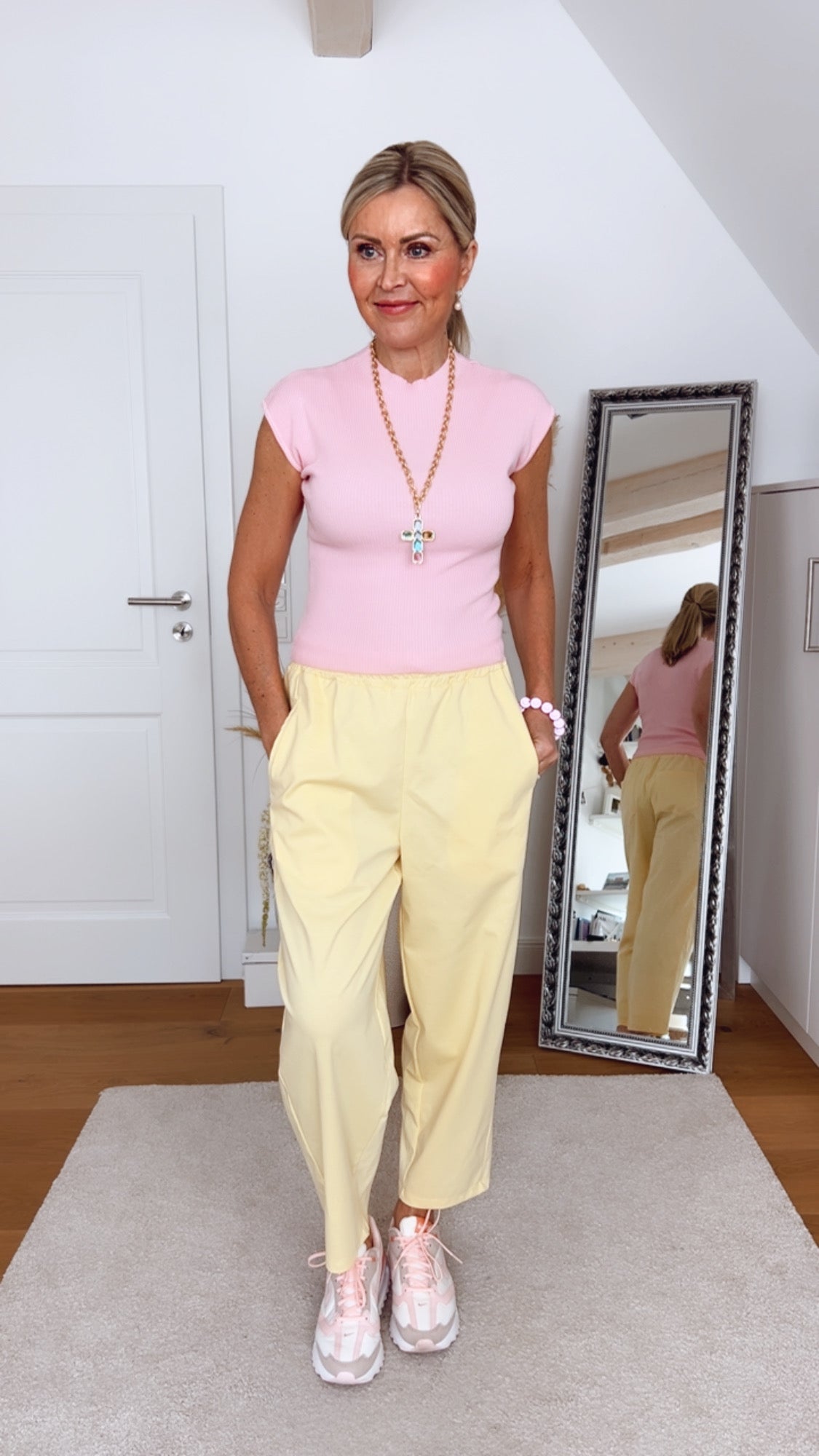 Top Vpetra – Modernes Ripp-Top | Made in Italy