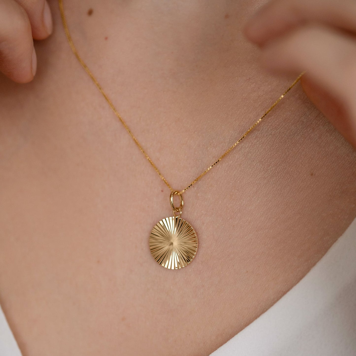 Boxa Halskette mit Liora Anhänger – 18K Gold Vermeil