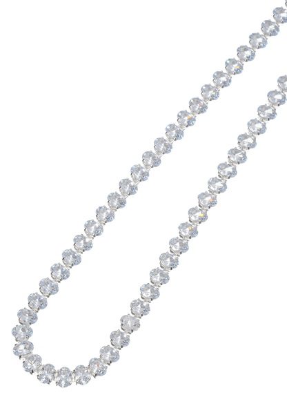 Leslii Damen Halskette mit Kristallsteinen – Funkelndes Collier in Silber-Optik